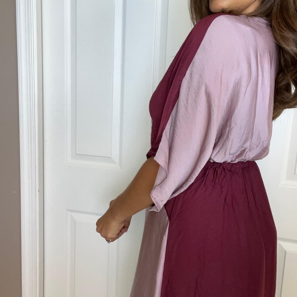 Oddi Satin Color Block Dress - Picture 2 of 3